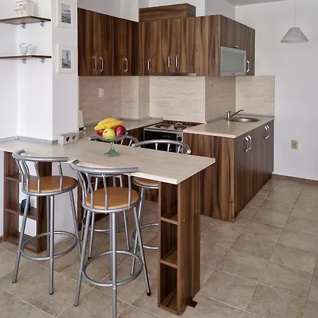 дом крумови Apartamento *